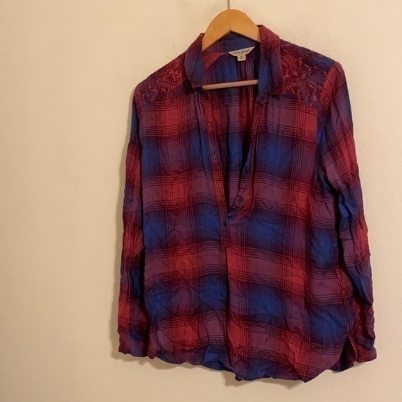 LUCKY BRAND PURPLE & PINK BUTTON DOWN MEDIUM - Picture 1 of 3
